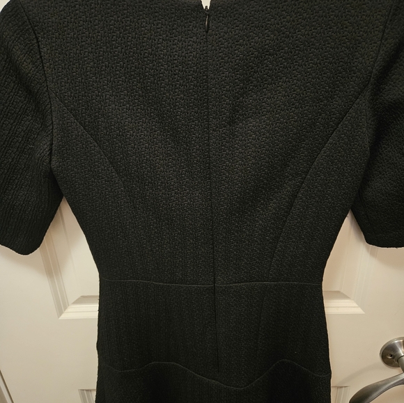 Club Monaco Textured Fit & Flare Regan Dress - Picture 4 of 8